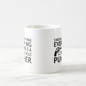 Mug Nous sommes en train de redéfinir tout ce qui est  (Centre)