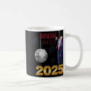 Mug Nouvel An Trump Dansant En 2025 Drôle De Parti