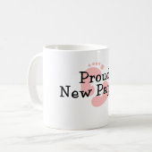 Mug Nouvelles empreintes de pas fières de bébé de (Devant gauche)