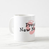 Mug Nouvelles empreintes de pas fières de bébé de (Devant gauche)