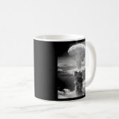 Mug Nuage nucléaire de la bombe atomique contre les es (Devant droit)