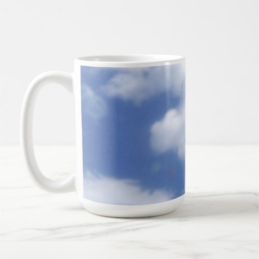 Mug nuages dans un ciel bleu (Gauche)