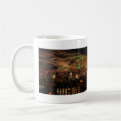 Mug Nuages éthériques : NYC Skyline, ESB noir et blanc (Gauche)
