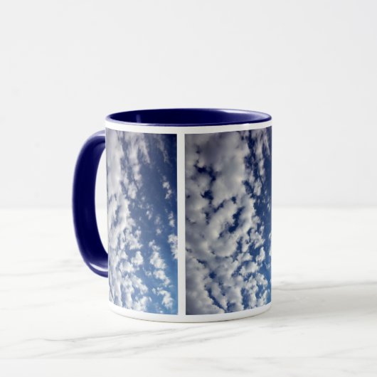 Mug Nuages Puffy Sur Ciel Bleu (Devant gauche)