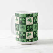 MUG NUANCES DE VERT TRÈFLES IRLANDAIS CELTIQUES (Devant gauche)