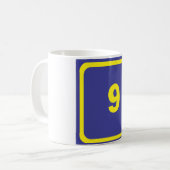 Mug numéro neuf (Devant gauche)