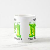 Mug Numéro Un Du Fan De Football. Vert et jaune (Centre)