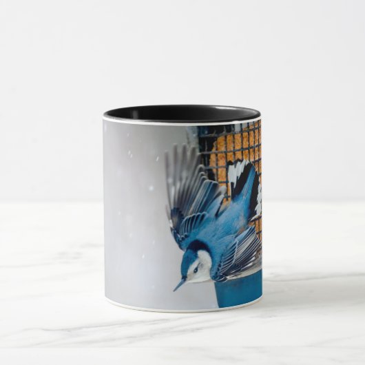 Mug Nuthatch à poitrine blanche en neige - Photo origi (Centre)
