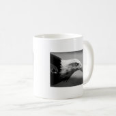 Mug Oeil d'aigle noir et blanc (Devant droit)