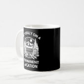 Mug Officiellement en vacances permanentes | Retraite (Devant gauche)