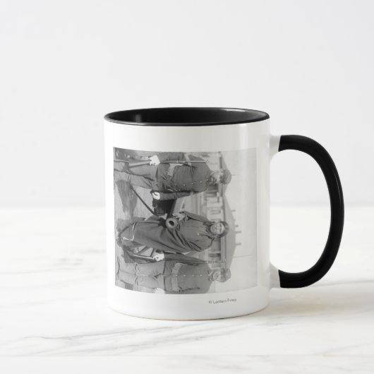 Mug Oglala Indian Plenty Hors avec 2 soldats blancs (Droite)