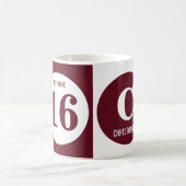 Mug OMG vous avez 16 ans monogramme nom bordeaux et bl (Centre)
