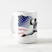 Mug On the Mound - Pitcher de baseball et drapeau amér (Devant gauche)