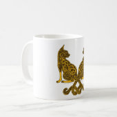 Mug or en bronze des chats 6 celtiques (Devant gauche)