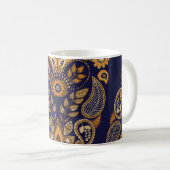 Mug Or et bleu, motif sans couture fleurie. (Devant droit)