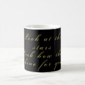 Mug Or personnalisé et étoiles brillantes sur noir (Centre)
