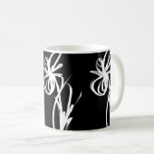 Mug Orchidée Noir : Abstrait noir et blanc (Devant droit)