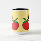 Mug Organic lover Sparrow Eating Red Tomato (Centre)