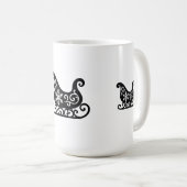 Mug Ornate Sleigh with White Snowflake Design (Devant droit)