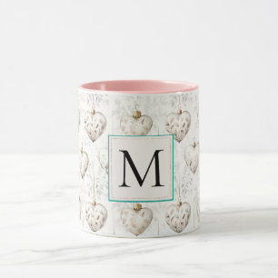 Mug Ornements de cœur blancs chic monogramme