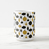 Mug Ornements de Noël Monogramme Nom Fête (Centre)