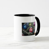 Mug Ornements sur un arbre de Noël (Devant droit)