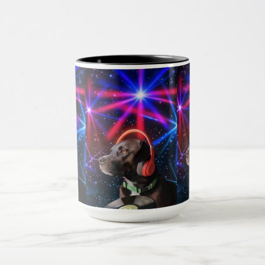 Mug Otto fait effectivement du rock (Centre)