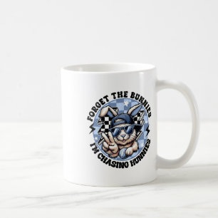Mug Oubliez les lapins que je chasse les lapins de Pâq