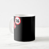 Mug Oups j'ai eu seize ans Drôle 16e anniversaire garç (Devant gauche)