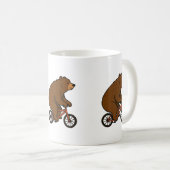Mug Ours à vélo – Vibes de Randonnée Sauvage (Devant droit)