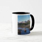 Mug Ours brun, grizzly, truie et oursons dans (Devant droit)