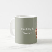 Mug Ours en cerise dans un panier (Devant gauche)