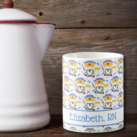 Mug Outils de soins infirmiers avec monogramme