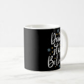 Mug Outstading For Melanin Don't Stop Believing - Men' (Devant droit)