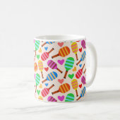 Mug Pagaies de Pickleball en bandes Motif avec Coeurs (Devant droit)