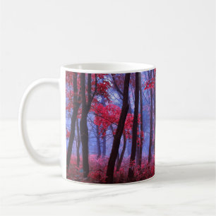 Mug Pages de journaux avec publicité antique. Femme