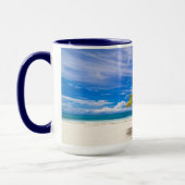 Mug Palm sur la plage de sable blanc (Gauche)