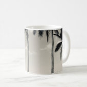 MUG PALMIER TROPICAL SUR LA PLAGE (Devant droit)