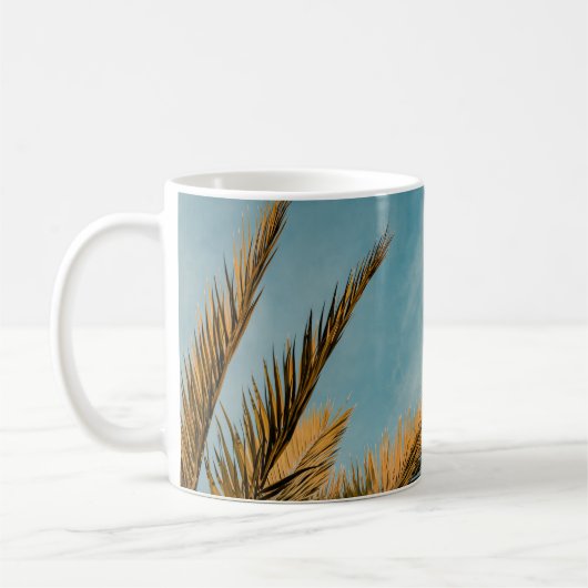 Mug Palmier vert sous ciel bleu le matin (Gauche)