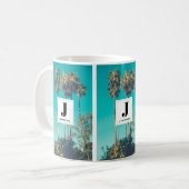 Mug Palmiers tropicaux Retro Vibe Monogramme (Devant gauche)
