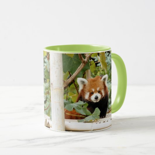 Mug Panda rouge (Devant droit)