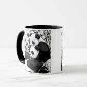 MUG PANDAS DE TRAVERS (Devant gauche)