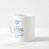 Mug Pandémie personnalisée - Graduate Class of 2022 Mu (Devant gauche)