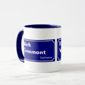 Mug panneau bleu rue personnalisée (Devant gauche)