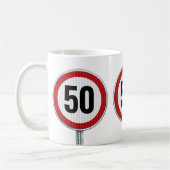 Mug Panneau de signalisation de limite de vitesse ÂGE (Gauche)