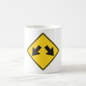 Mug Panneau de signalisation routier d'avertissement D (Centre)