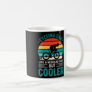 Mug Papa cycliste comme un papa normal mais vélo plus
