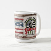 Mug Papa Grand-père Retraité Army Mug, États-Unis Drap (Devant droit)