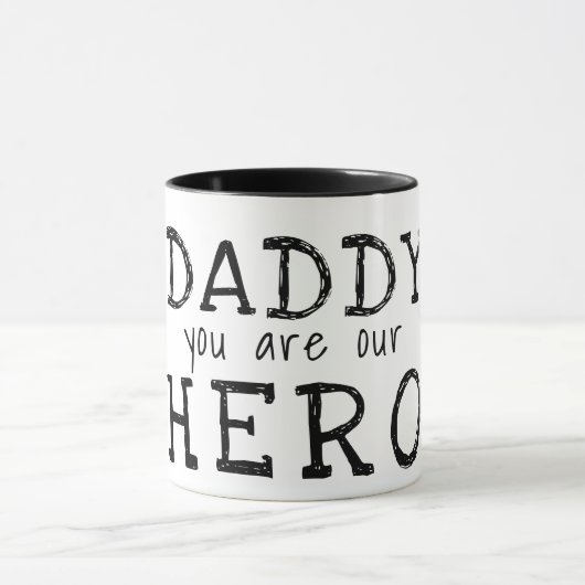 Mug Papa, tu es notre héros Typographie Fête des Pères (Centre)