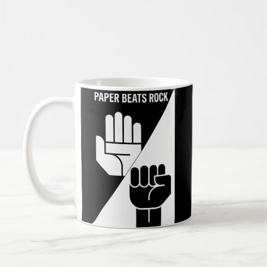 Mug Paper Beats Rock – Minimalist Black & White art (Gauche)